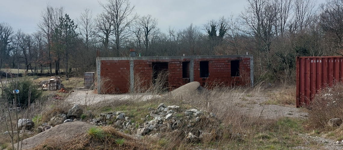 Lokacija: Obalno - kraška, Sežana, Kosovelje