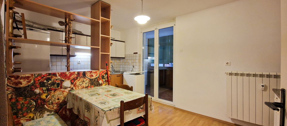 Lokacija: Obalno - kraška, Sežana, Sežana