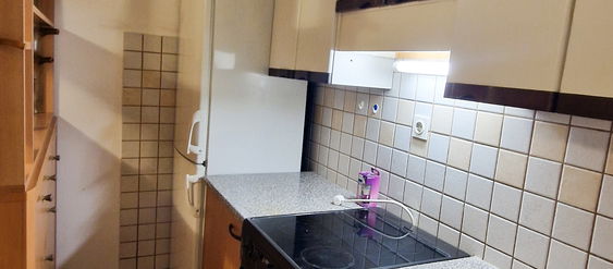 Lokacija: Obalno - kraška, Sežana, Sežana