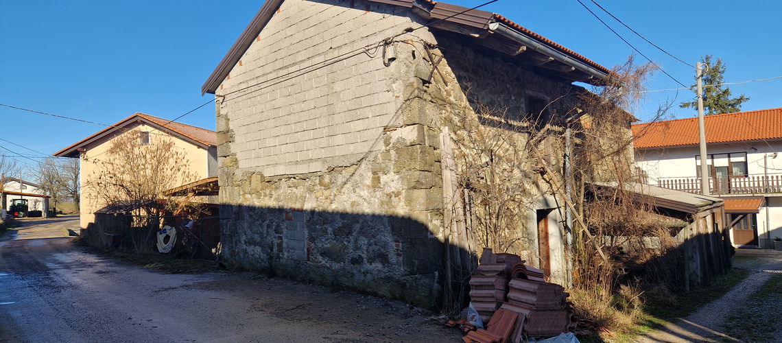 Location: Notranjsko - Kraška, Ilirska Bistrica, Prelože