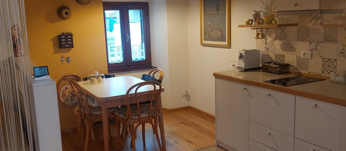 Nepremičnina: Prodaja, Hiša, Vrstna Lokacija: Italija