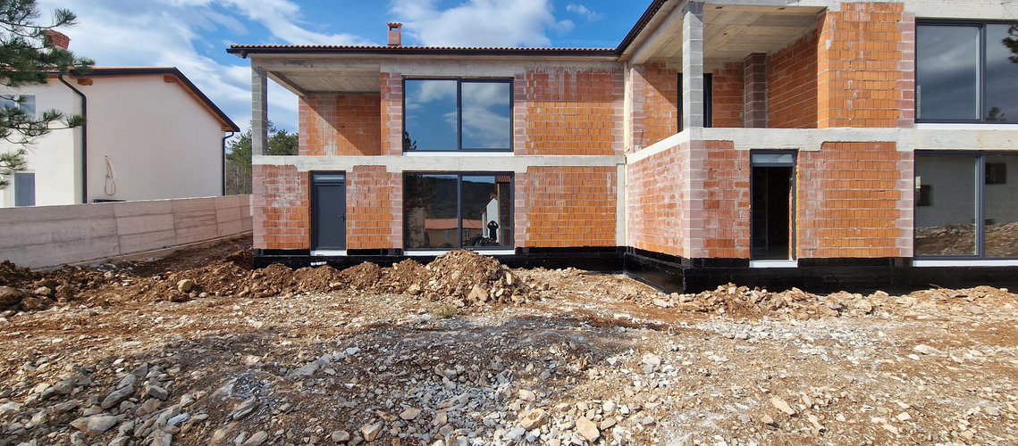 Lokacija: Obalno - kraška, Sežana, Lokev