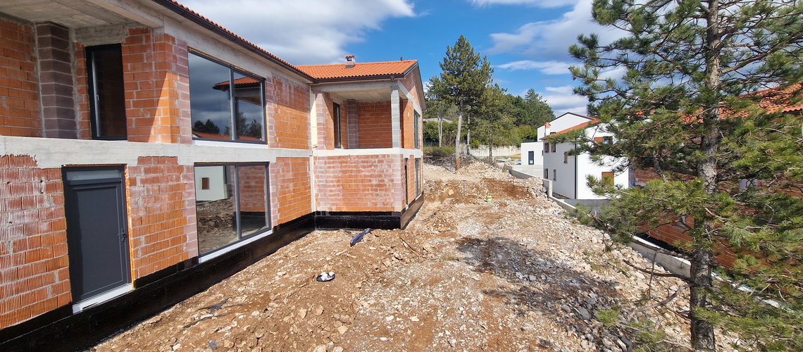 Lokacija: Obalno - kraška, Sežana, Lokev