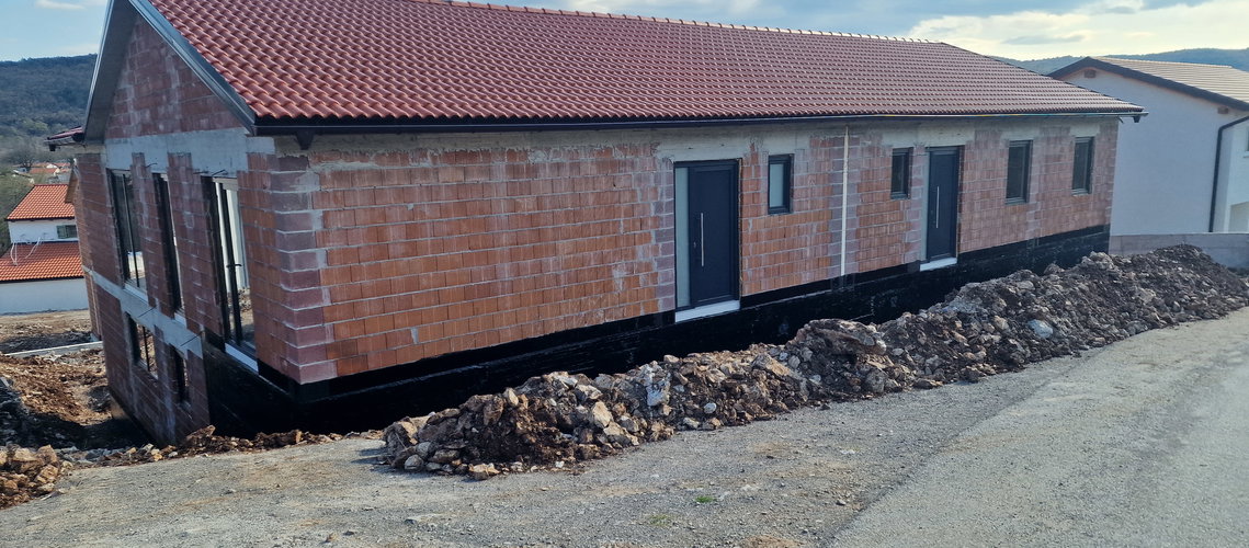Lokacija: Obalno - kraška, Sežana, Lokev