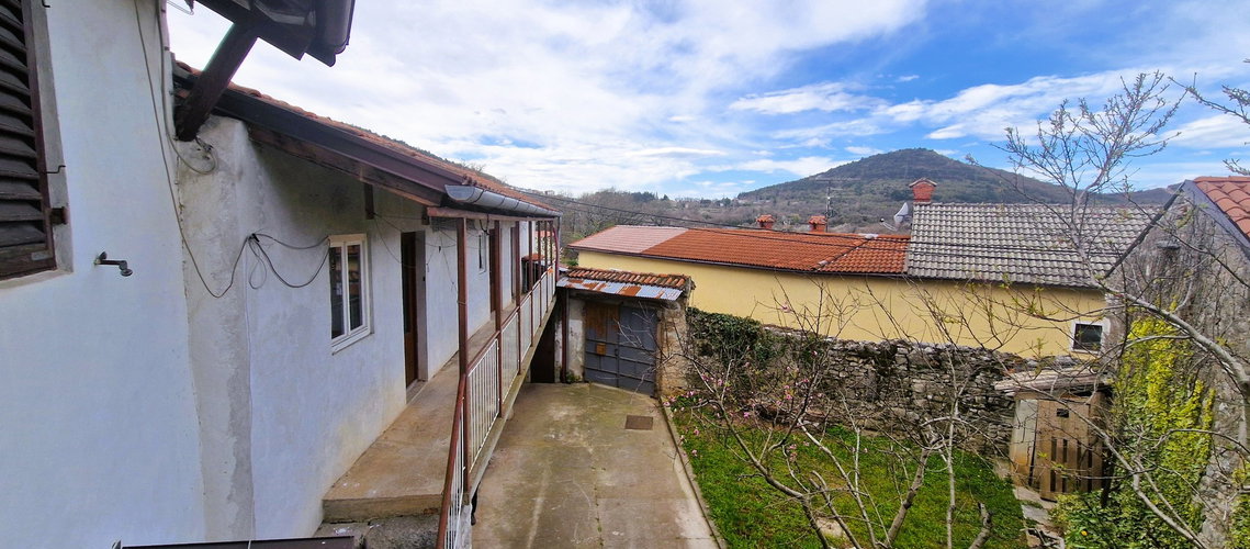 Nepremičnina: Prodaja, Hiša, Vrstna Lokacija: Obalno - kraška, Sežana, Dane pri Sežani