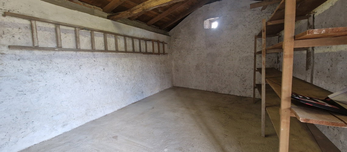 Nepremičnina: Prodaja, Hiša, Vrstna Lokacija: Obalno - kraška, Sežana, Dane pri Sežani