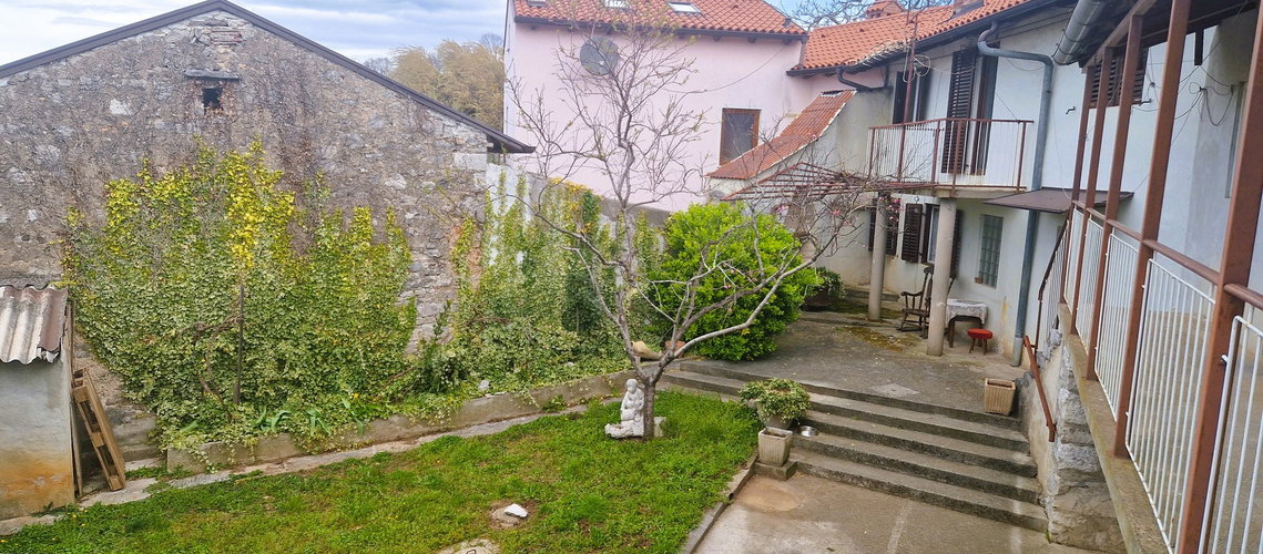 Nepremičnina: Prodaja, Hiša, Vrstna Lokacija: Obalno - kraška, Sežana, Dane pri Sežani
