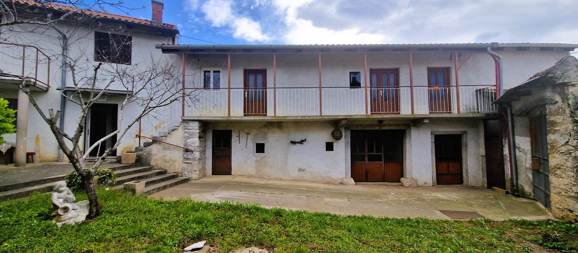 Nepremičnina: Prodaja, Hiša, Vrstna Lokacija: Obalno - kraška, Sežana, Dane pri Sežani