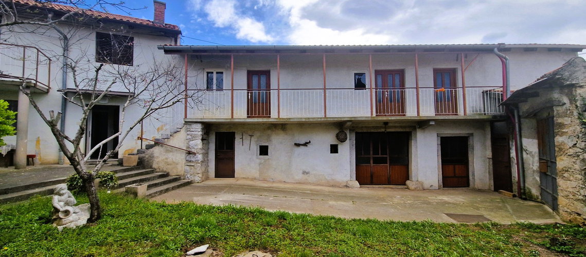 Lokacija: Obalno - kraška, Sežana, Dane pri Sežani