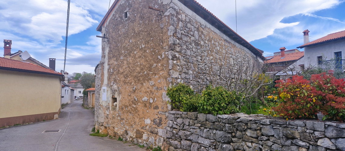 Nepremičnina: Prodaja, Hiša, Vrstna Lokacija: Obalno - kraška, Sežana, Dane pri Sežani