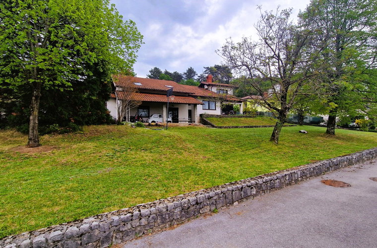 Lokacija: Obalno - kraška, Sežana, Sežana