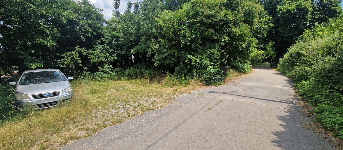 Lokacija: Obalno - kraška, Sežana, Prelože pri Lokvi