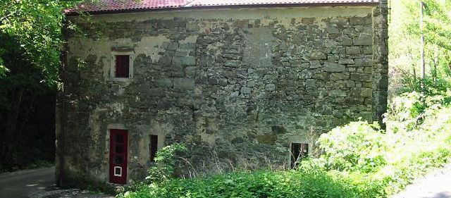 Lokacija: Obalno - kraška, Divača, Otošče