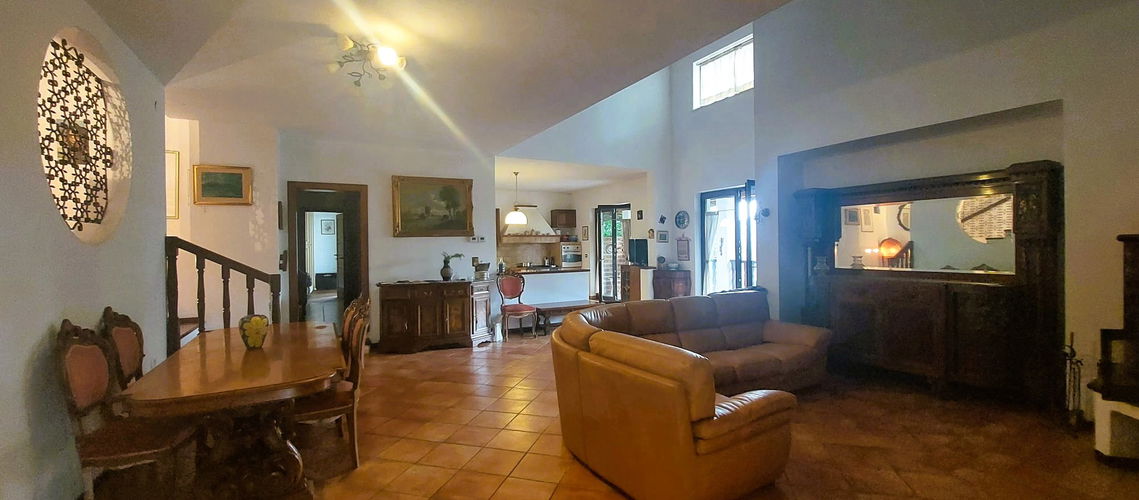 Lokacija: Obalno - kraška, Sežana, Plešivica