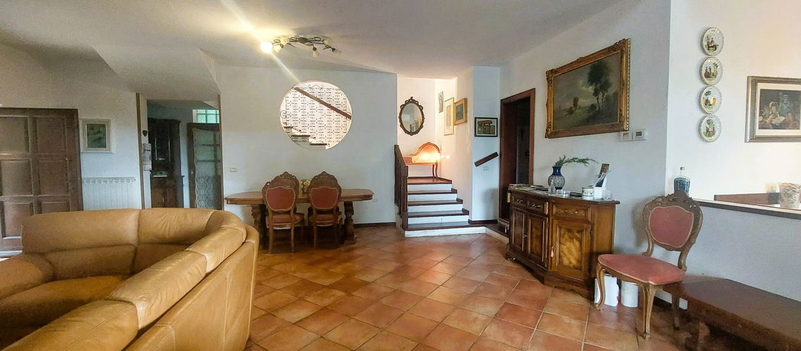 Lokacija: Obalno - kraška, Sežana, Plešivica