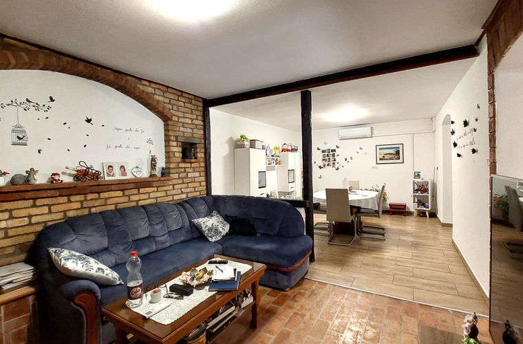 Lokacija: Obalno - kraška, Koper, Spodnje Škofije