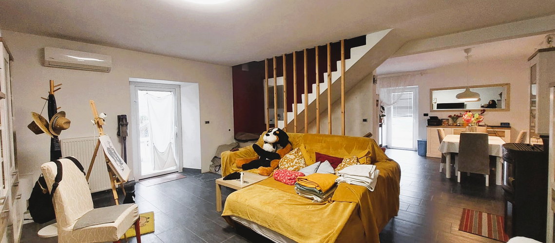 Lokacija: Obalno - kraška, Koper, Srgaši