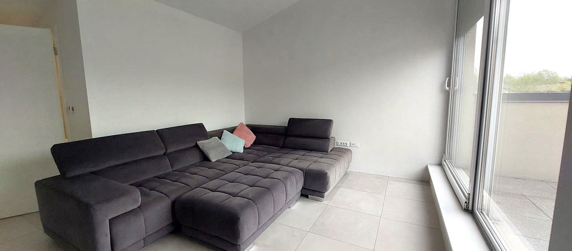 Nepremičnina: Prodaja, Stanovanje, 5+ več sobno Lokacija: Goriška, Nova Gorica, Ajševica