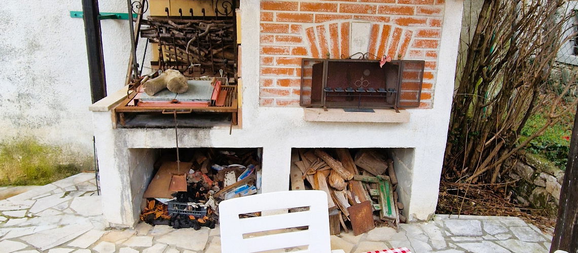 Lokacija: Obalno - kraška, Sežana, Ponikve