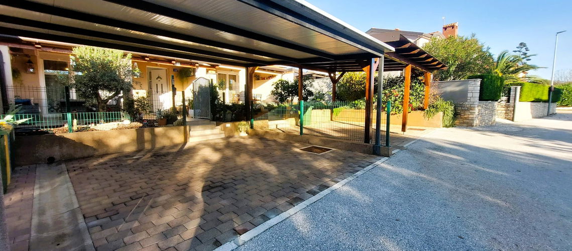 Lokacija: Hrvaška, Istarska županija, Buje, Kaldanija