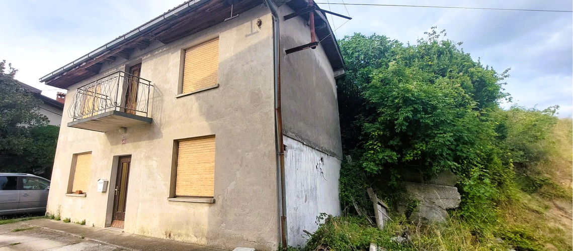 Lokacija: Goriška, Brda, Gonjače