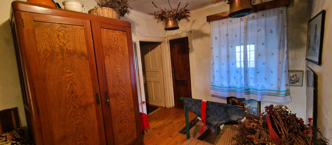 Lokacija: Obalno - kraška, Sežana, Ponikve