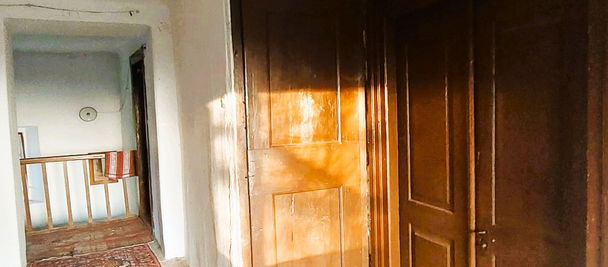 Nepremičnina: Prodaja, Hiša, Samostojna Lokacija: Obalno - kraška, Komen, Kobjeglava