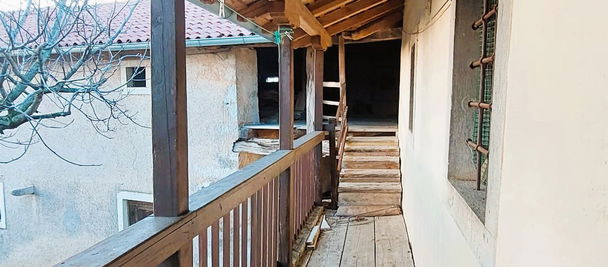 Nepremičnina: Prodaja, Hiša, Samostojna Lokacija: Obalno - kraška, Komen, Kobjeglava