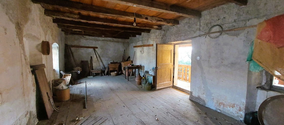 Nepremičnina: Prodaja, Hiša, Samostojna Lokacija: Obalno - kraška, Komen, Kobjeglava