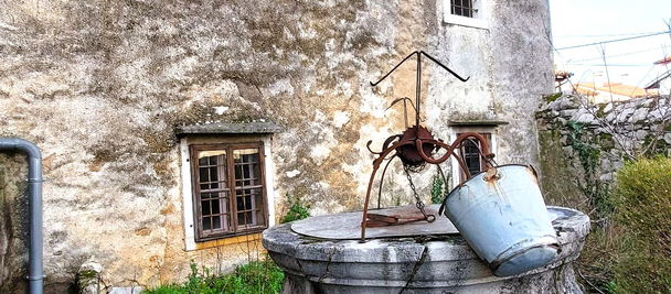 Nepremičnina: Prodaja, Hiša, Samostojna Lokacija: Obalno - kraška, Komen, Kobjeglava