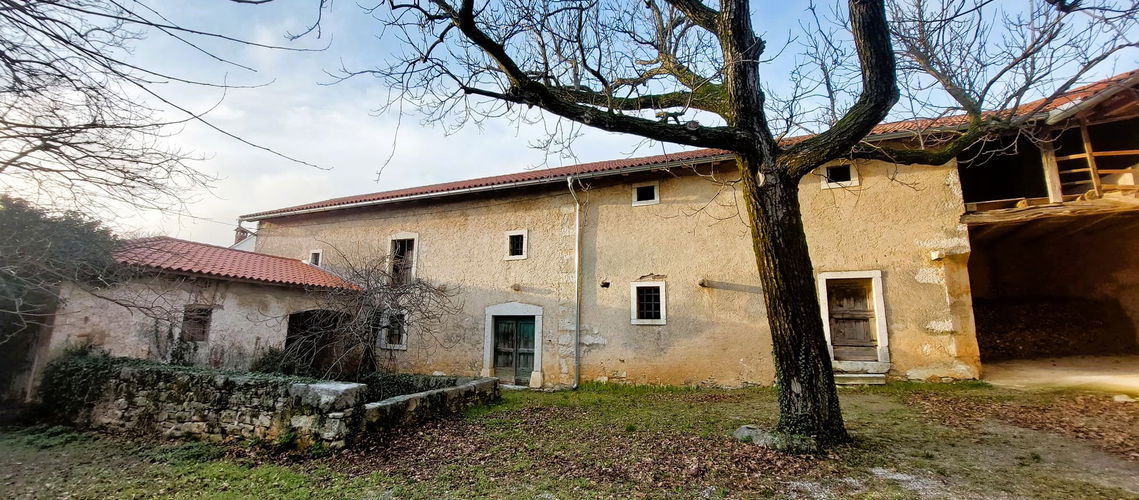 Nepremičnina: Prodaja, Hiša, Samostojna Lokacija: Obalno - kraška, Komen, Kobjeglava