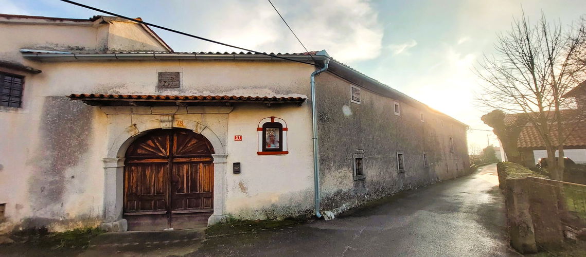 Nepremičnina: Prodaja, Hiša, Samostojna Lokacija: Obalno - kraška, Komen, Kobjeglava
