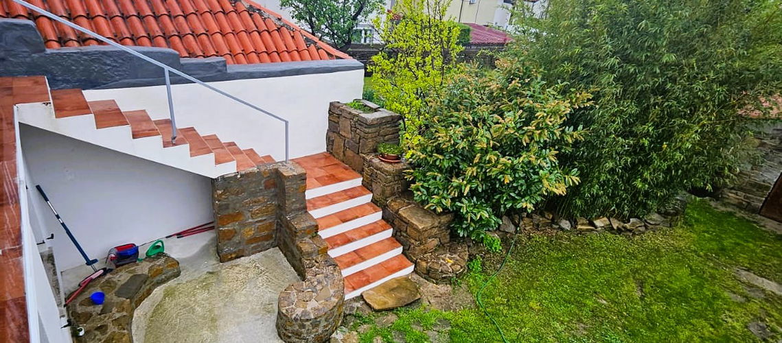 Lokacija: Obalno - kraška, Koper, Hrvatini