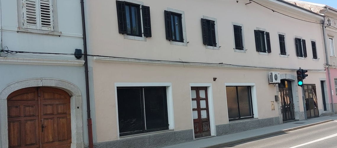 Lokacija: Obalno - kraška, Sežana, Sežana