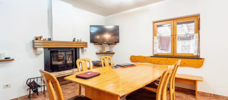 Real estate: Sale, House, Detached Location: Coastal-Karst, Koper, Pomjan