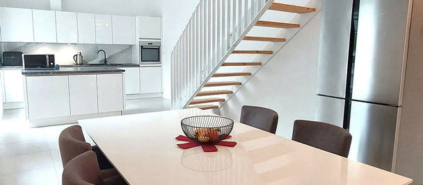 Nepremičnina: Prodaja, Stanovanje, 5+ več sobno Lokacija: Goriška, Nova Gorica, Ajševica