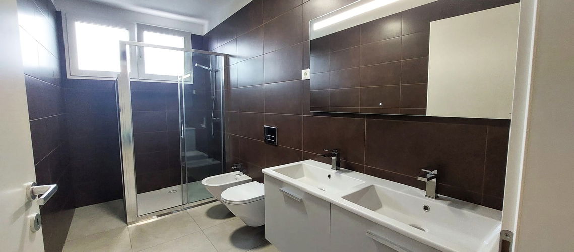 Nepremičnina: Prodaja, Stanovanje, 5+ več sobno Lokacija: Goriška, Nova Gorica, Ajševica