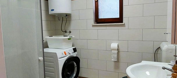 Nepremičnina: Prodaja, Stanovanje, 2-sobno Lokacija: Obalno - kraška, Koper, Spodnje Škofije