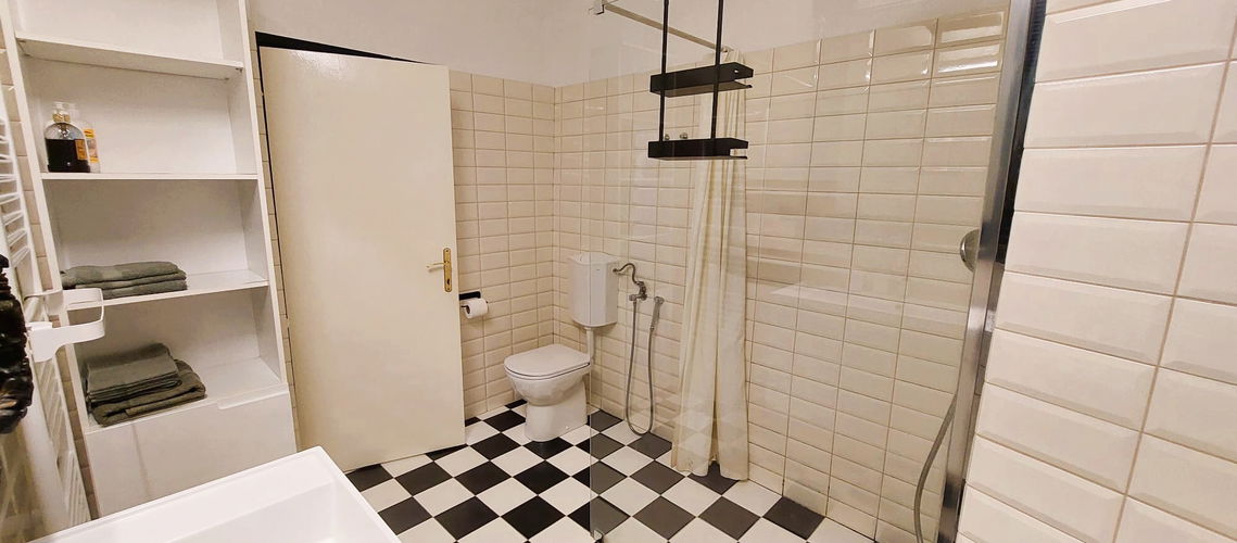 Lokacija: Obalno - kraška, Piran, Seča