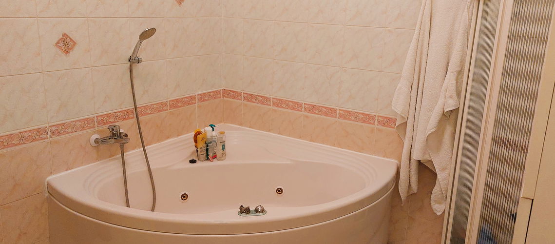 Lokacija: Notranjsko - kraška, Postojna, Postojna