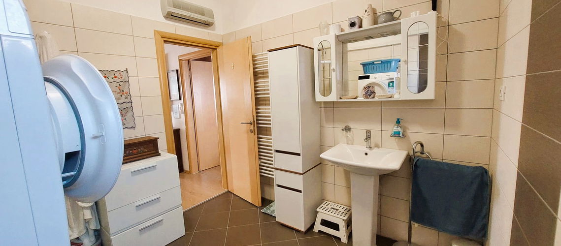 Lokacija: Hrvaška, Istarska županija, Buje, Kaldanija