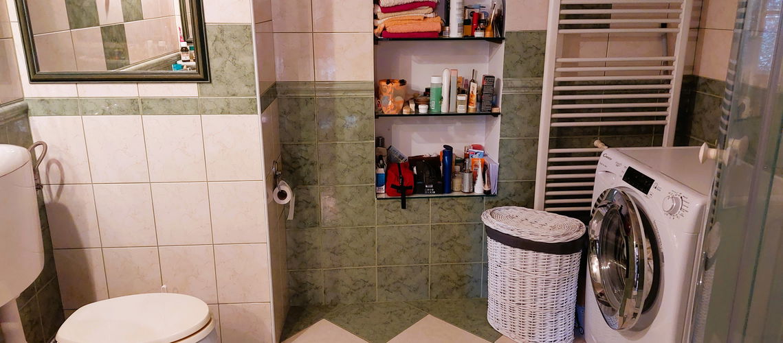 Lokacija: Notranjsko - kraška, Postojna, Postojna