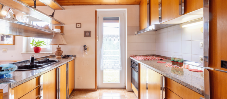 Real estate: Sale, House, Detached Location: Coastal-Karst, Koper, Pomjan