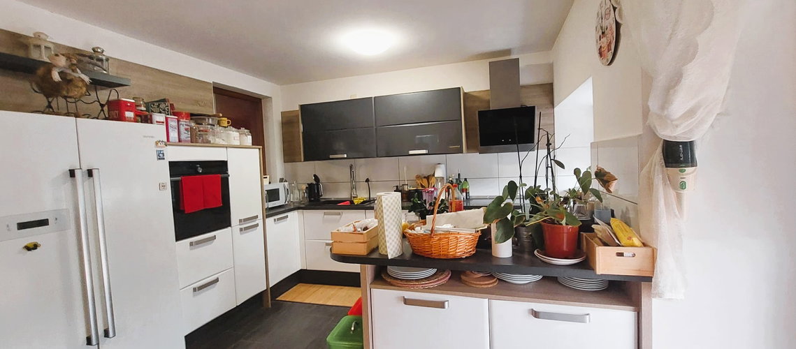 Lokacija: Obalno - kraška, Koper, Srgaši