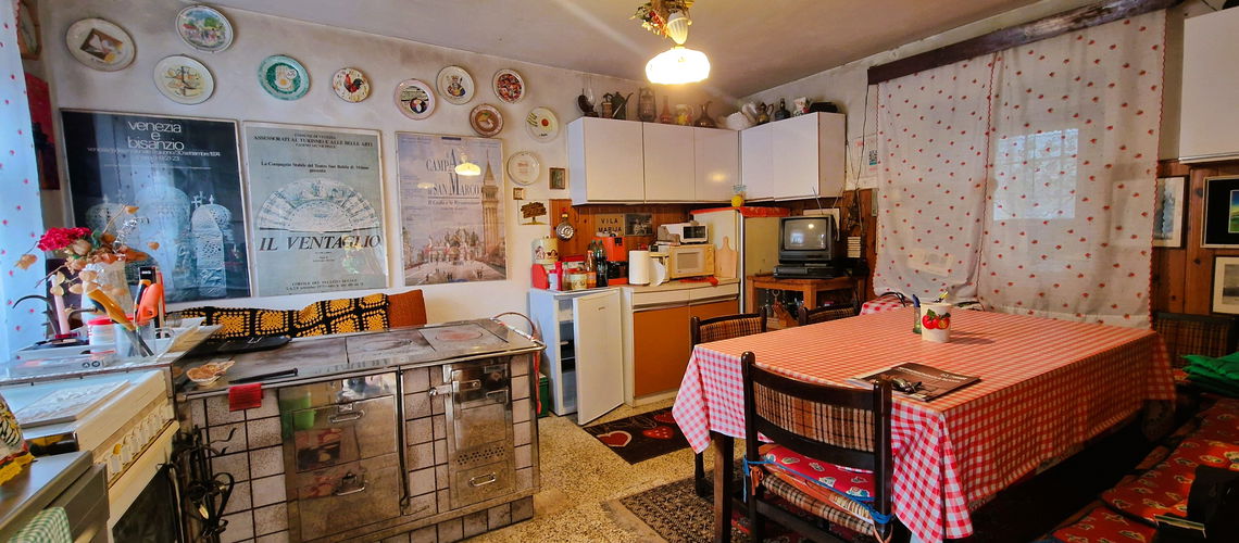 Lokacija: Obalno - kraška, Sežana, Ponikve