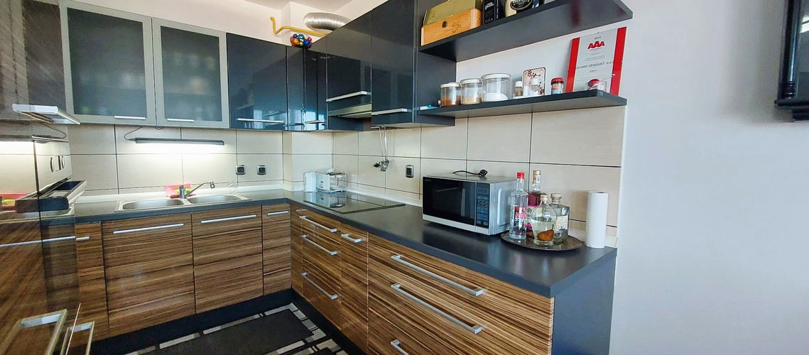 Lokacija: Obalno - kraška, Koper, Semedela