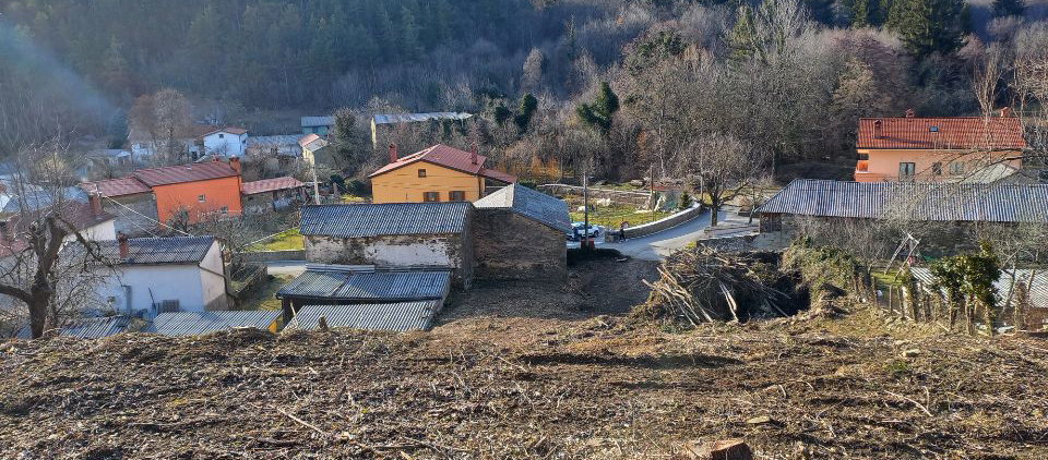 Lokacija: Obalno - kraška, Hrpelje - Kozina, Brezovica