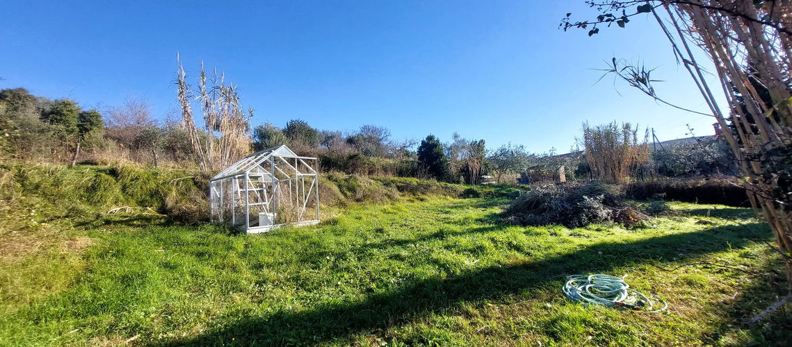 Lokacija: Obalno - kraška, Koper, Srgaši