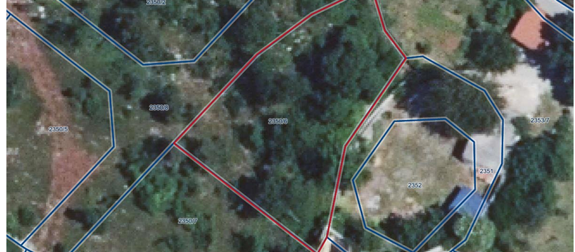 Lokacija: Obalno - kraška, Sežana, Križ