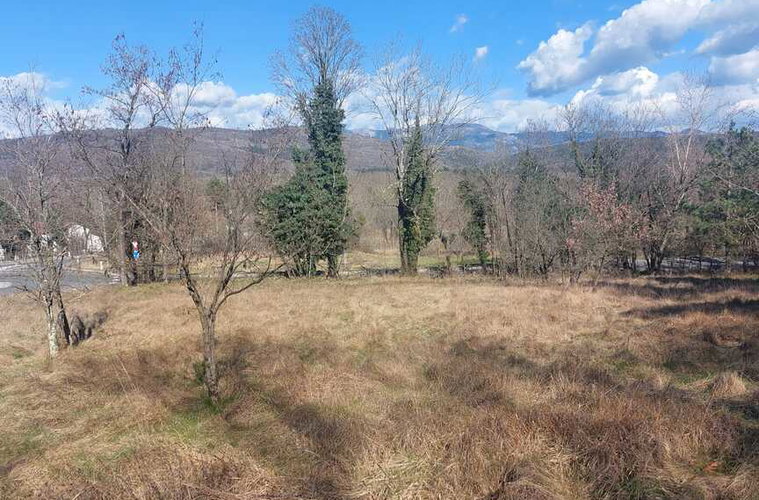 Lokacija: Obalno - kraška, Komen, Komen
